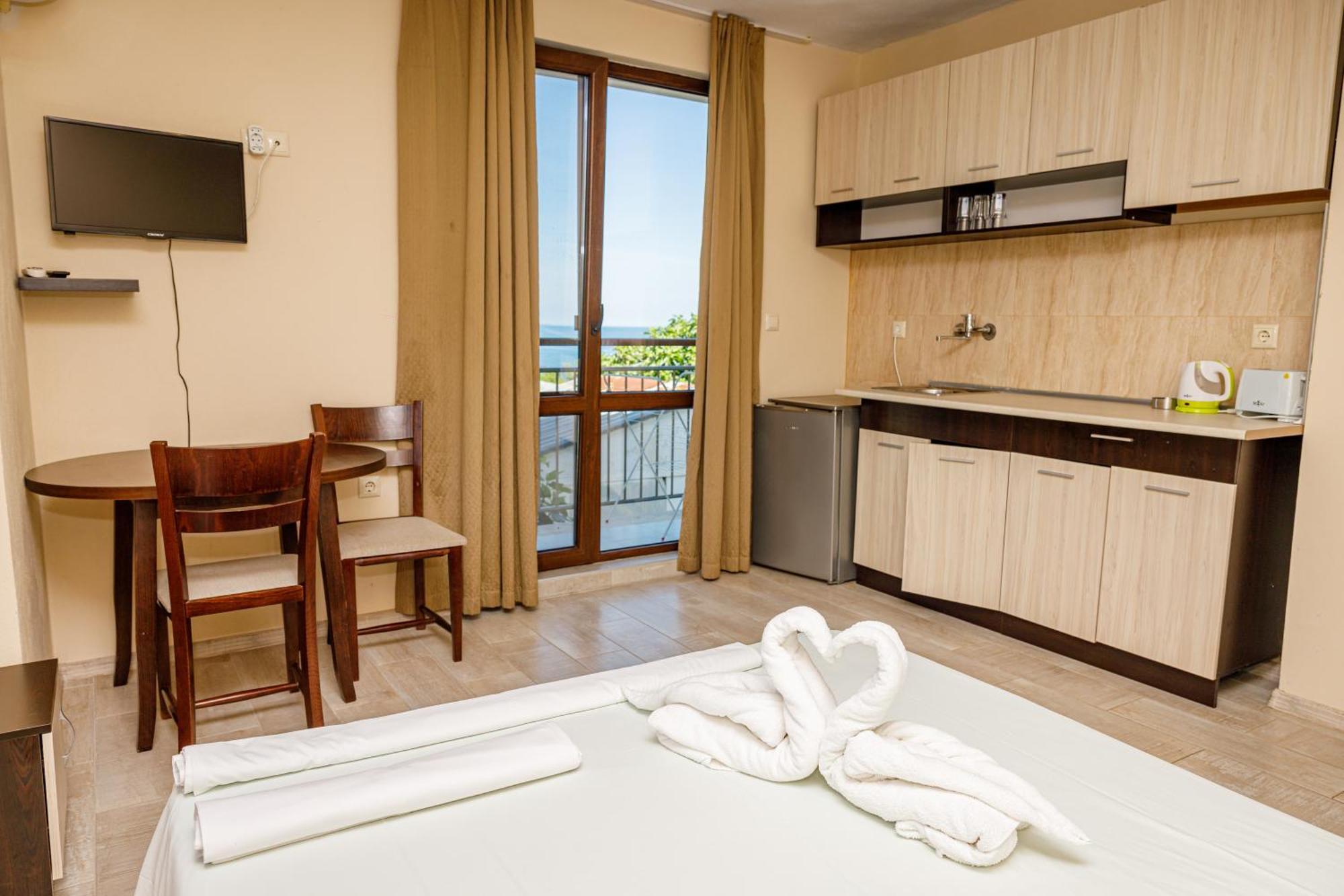 Family Hotel Silitur Ahtopol Dış mekan fotoğraf