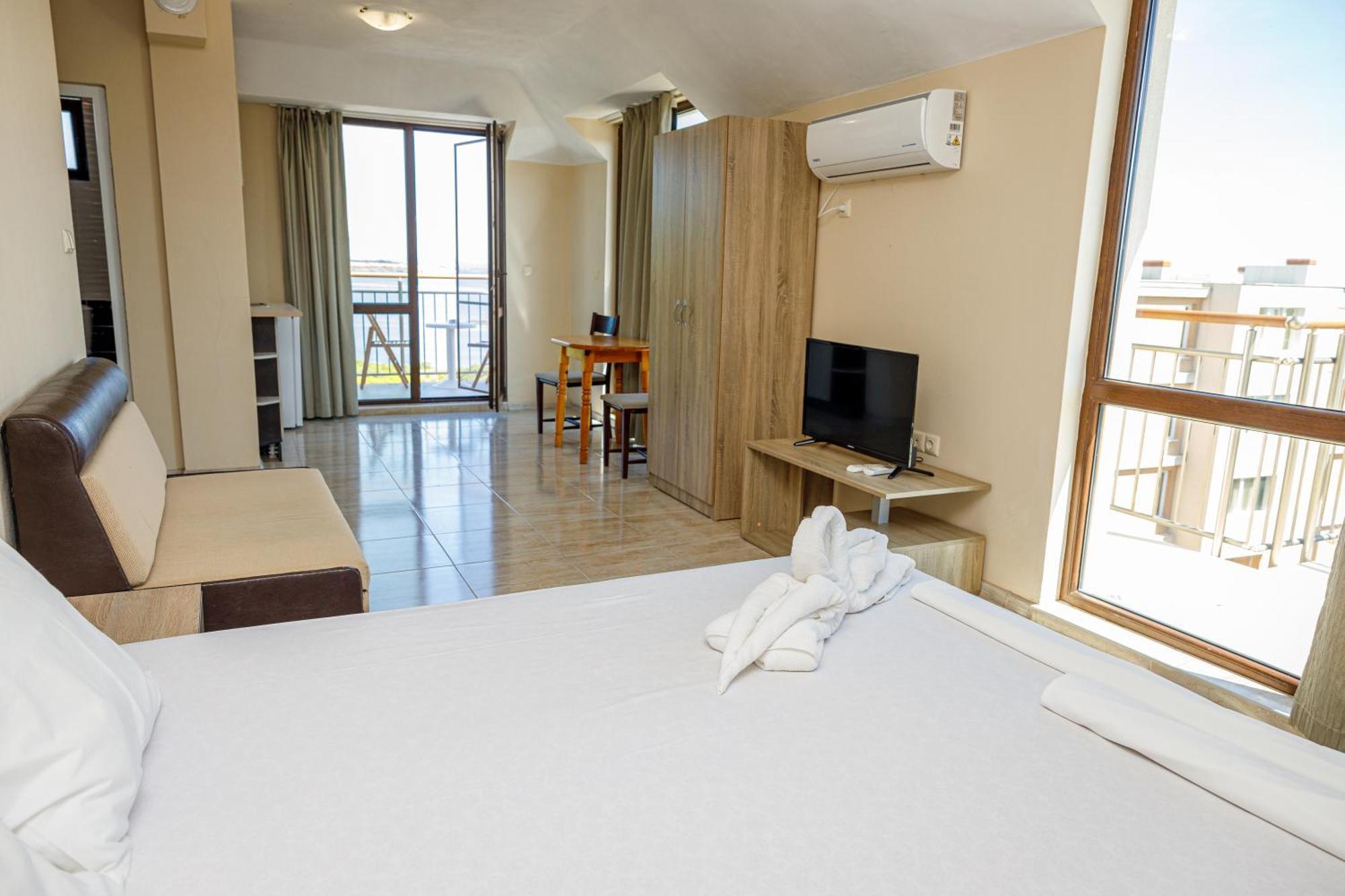 Family Hotel Silitur Ahtopol Dış mekan fotoğraf